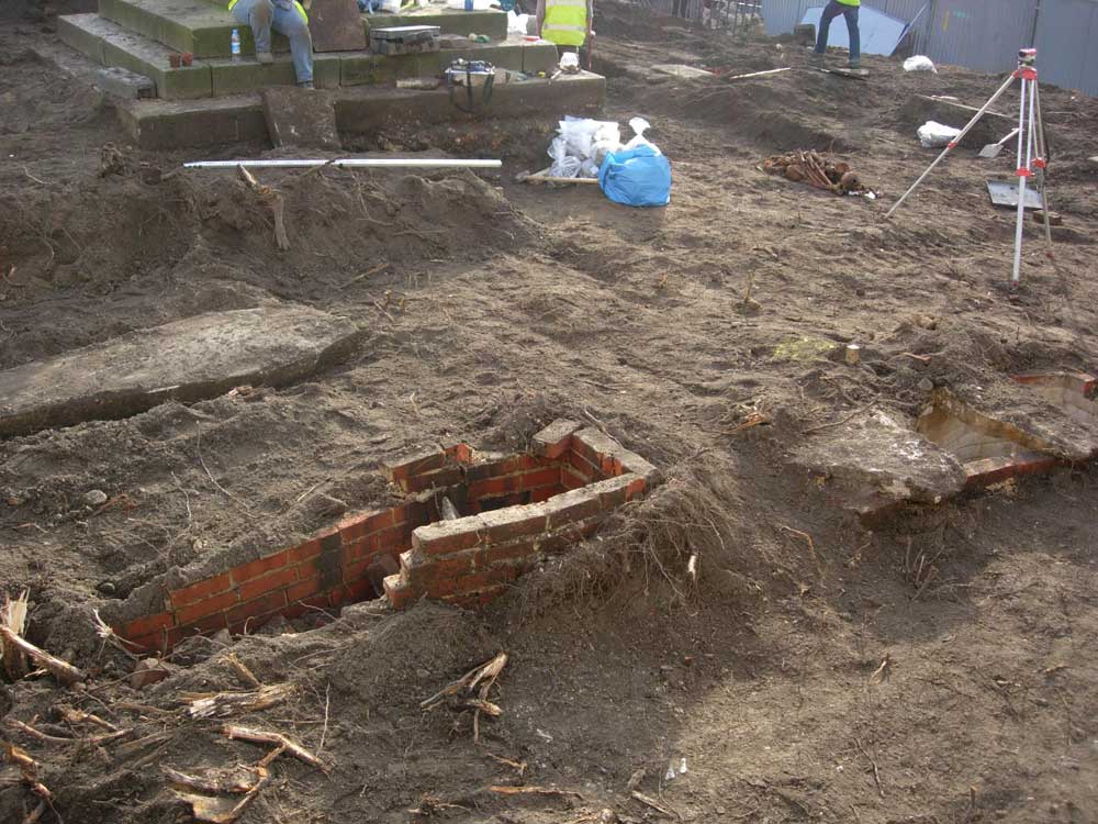 Brick grave