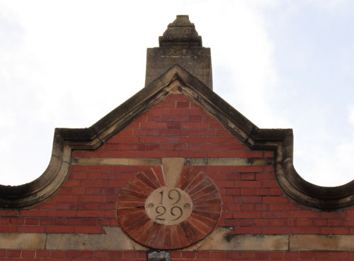 1929 inscription