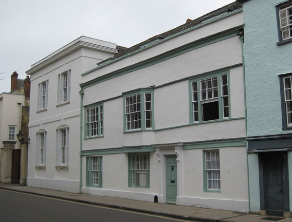 6-7 Holywell Street