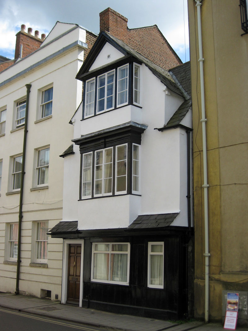 57 Holywell Street