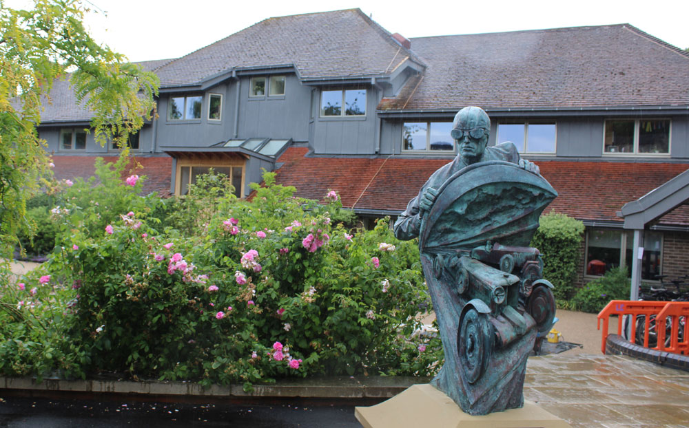 Statue of Cecil Kimber