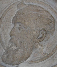 Buckell stone head