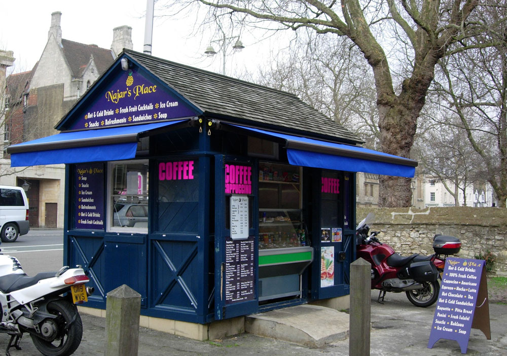 Cab hut in 2005