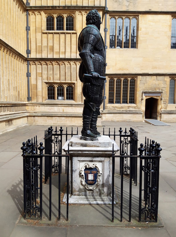 Pembroke statue