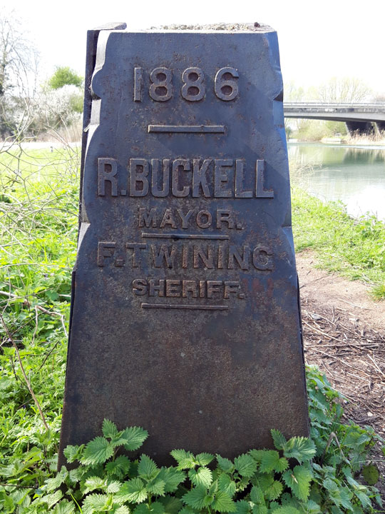 Godstow towpath