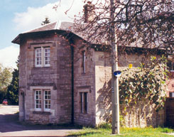 Toll house, Banbury Road